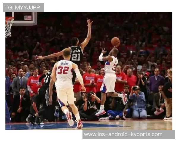 保罗回忆新秀赛季感慨时间流逝如梦似幻令人感慨万千