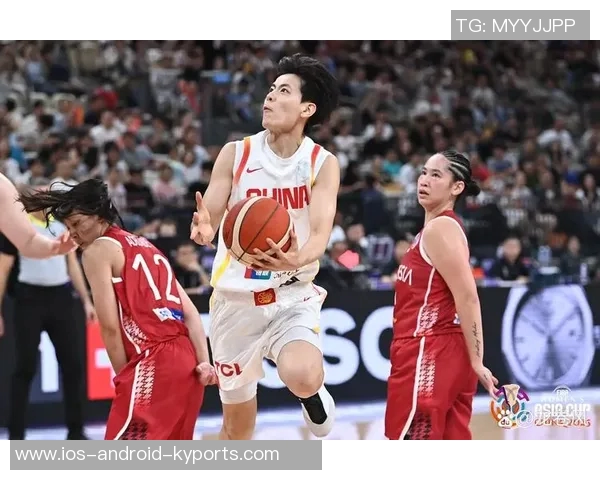 北京队火力全开开局四连胜三场得分均超136分展现强大进攻实力