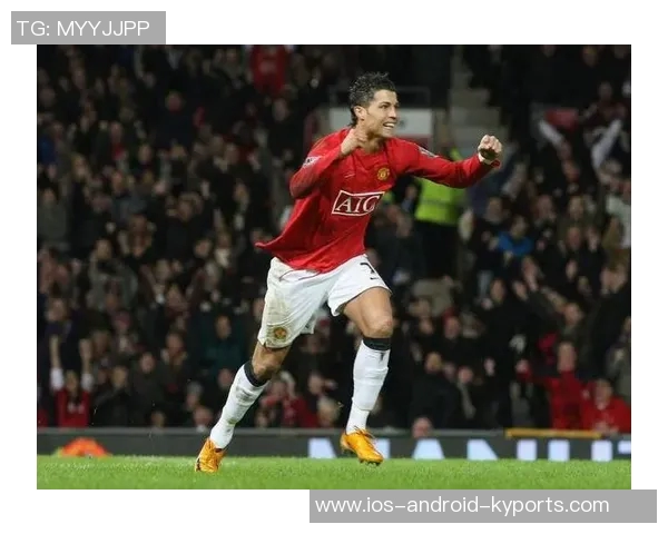 博格巴称赞C罗激励作用对年轻球员的重要性